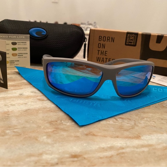 Costa Del Mar Saltbreak polarized sunglasses - Picture 3 of 5